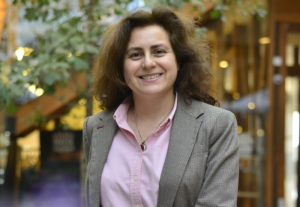 La abogada y jueza chilena Karen Atala actualmente es la directora de la Fundación Iguales de este país. Foto: Matías Delacroix.